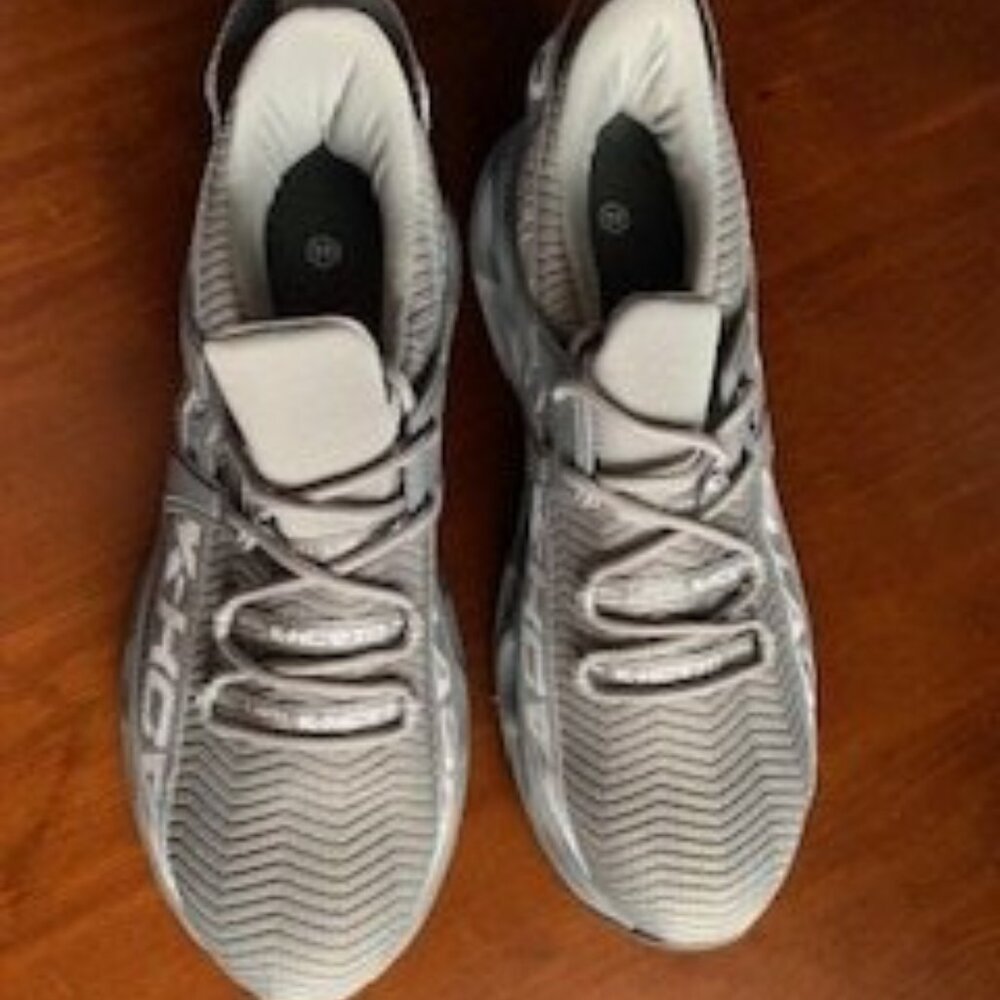 Gray Kicks for Everyday NWOT Men's 44